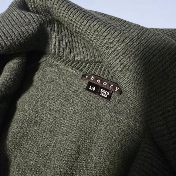 Theory Dark Green Cowl Neck Wool Sweater - Size Large‎ - Picture 7 of 7